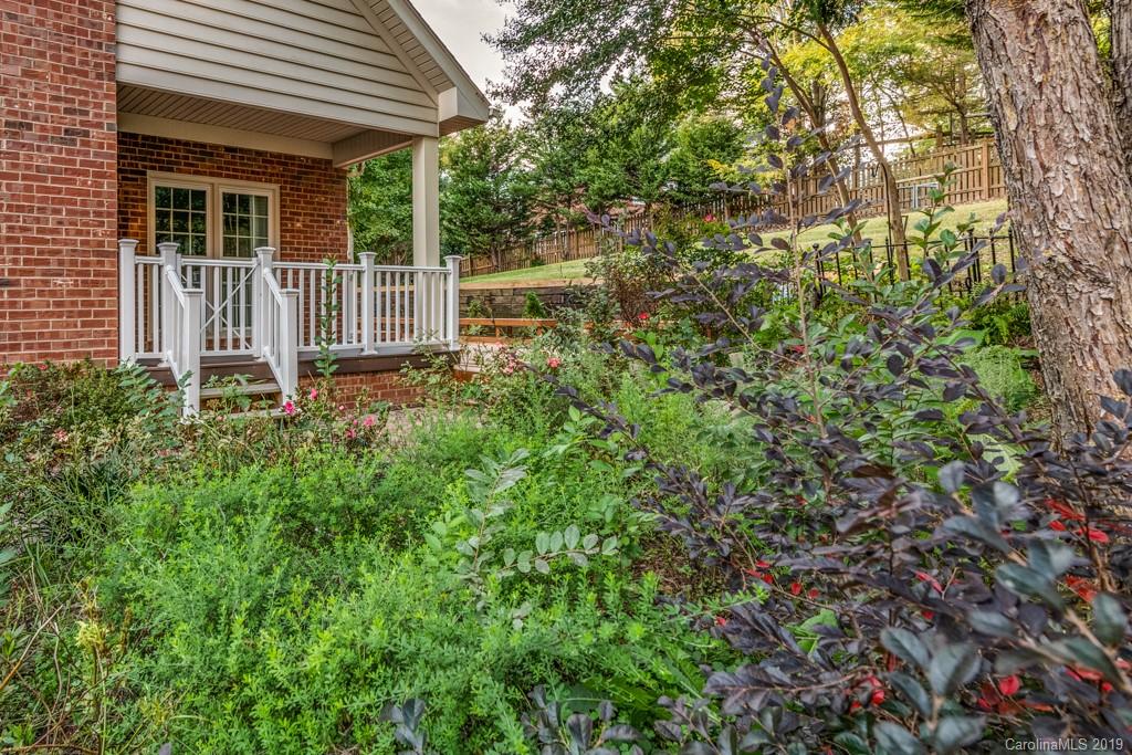 120 Sardis Pointe Road Charlotte, NC 28105 - Photo 35 of 36 Gallery Image 35