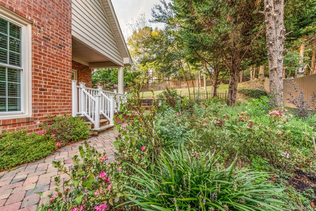 120 Sardis Pointe Road Charlotte, NC 28105 - Photo 36 of 36 Gallery Image 36