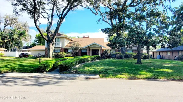 $925,000 | 3672 Cathedral Oaks Place North, Jacksonville, FL 32217