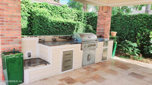 $925,000 | 3672 Cathedral Oaks Place North, Jacksonville, FL 32217