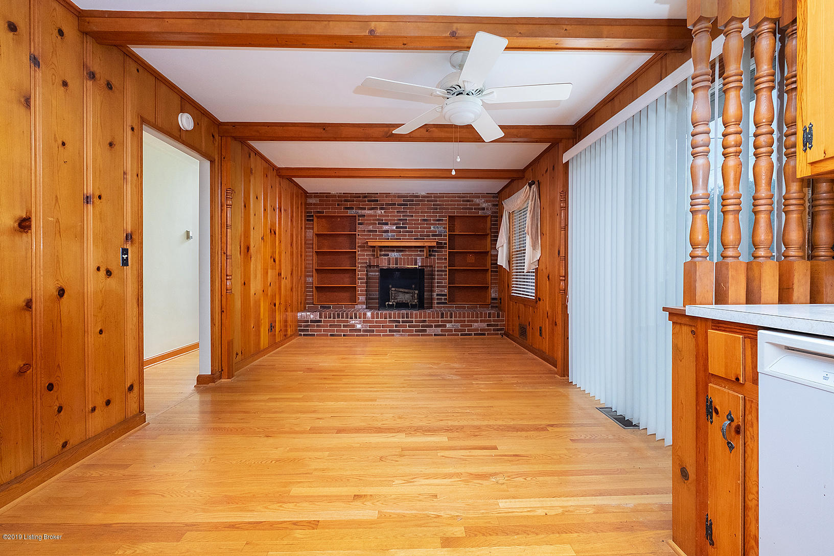 4803 Clarmar Road Louisville, KY 40299 - Photo 14 of 45 4803_clarmar_road_jeffersontown_ky_40299