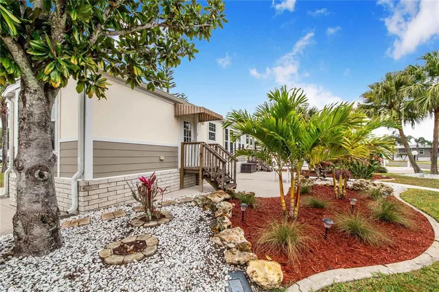 a view of outdoor space yard and patio