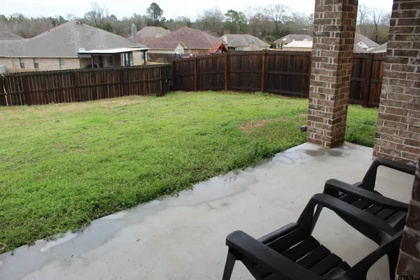 $2,500 | 1811 Spruce Pine Lane, Tyler, TX 75703