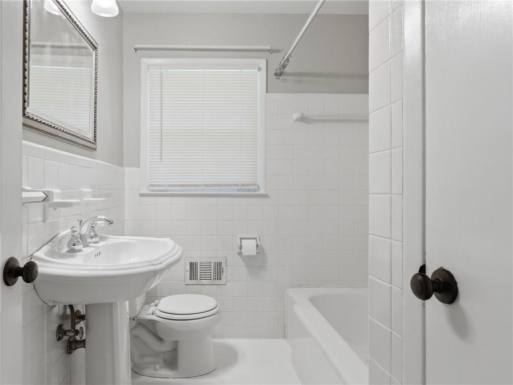 1111 North Valley Drive Decatur, GA 30033 - Photo 29 of 36 Gallery Image 29