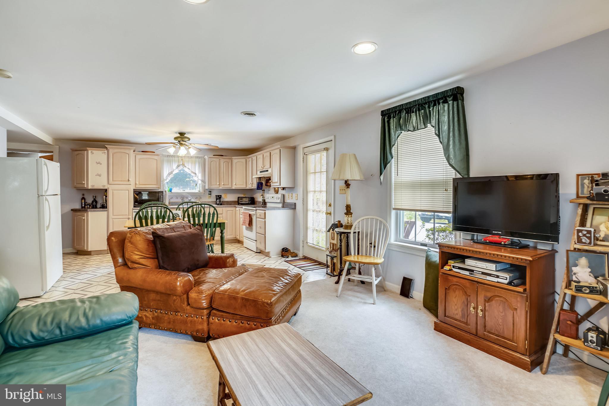 2150 Brown Road Finksburg, MD 21048 - Photo 72 of 81 Front Area of the IN Law Suite