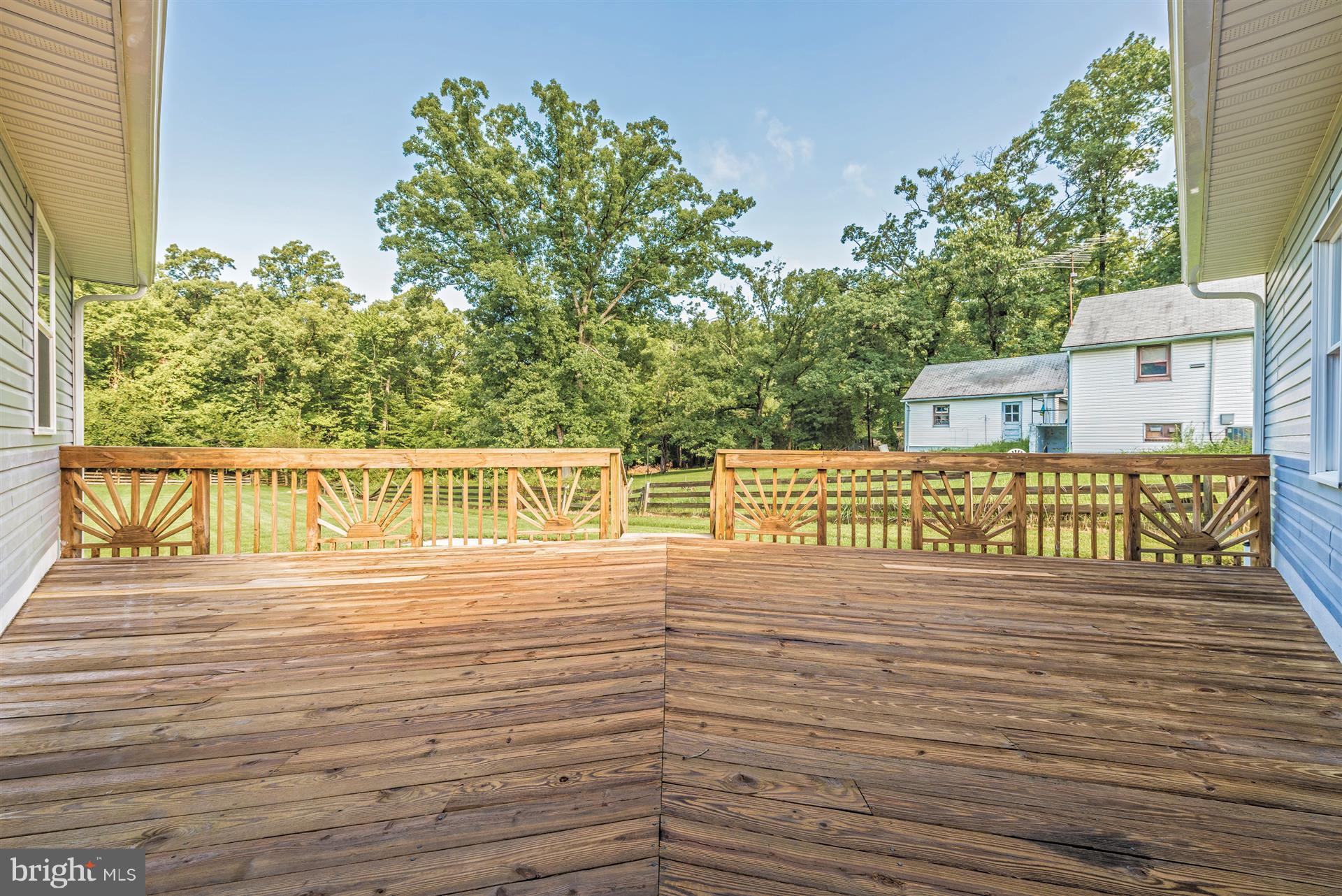 7132 Linganore Road Frederick, MD 21701 - Photo 19 of 22 Exterior (Rear)