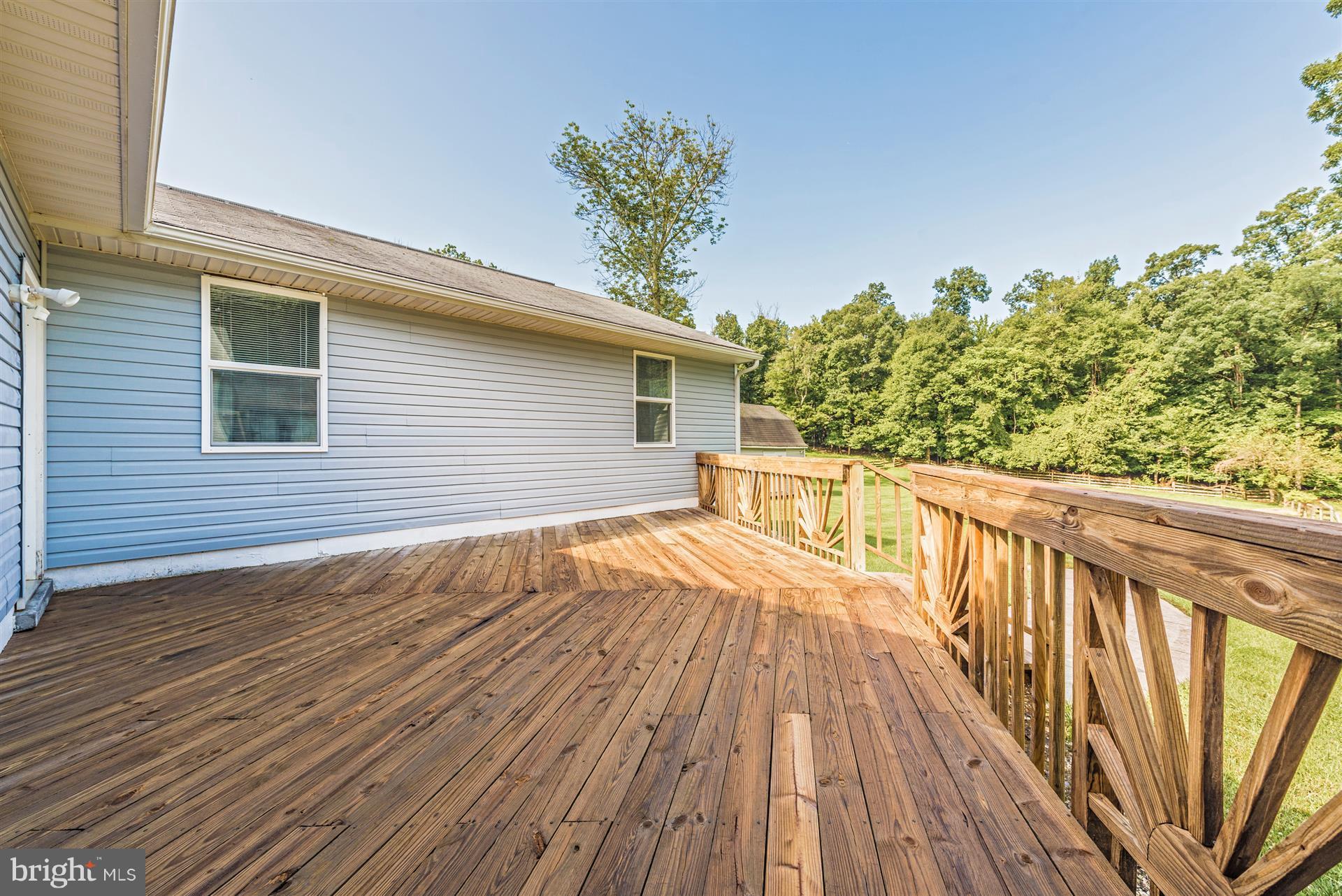 7132 Linganore Road Frederick, MD 21701 - Photo 20 of 22 Exterior (Rear)