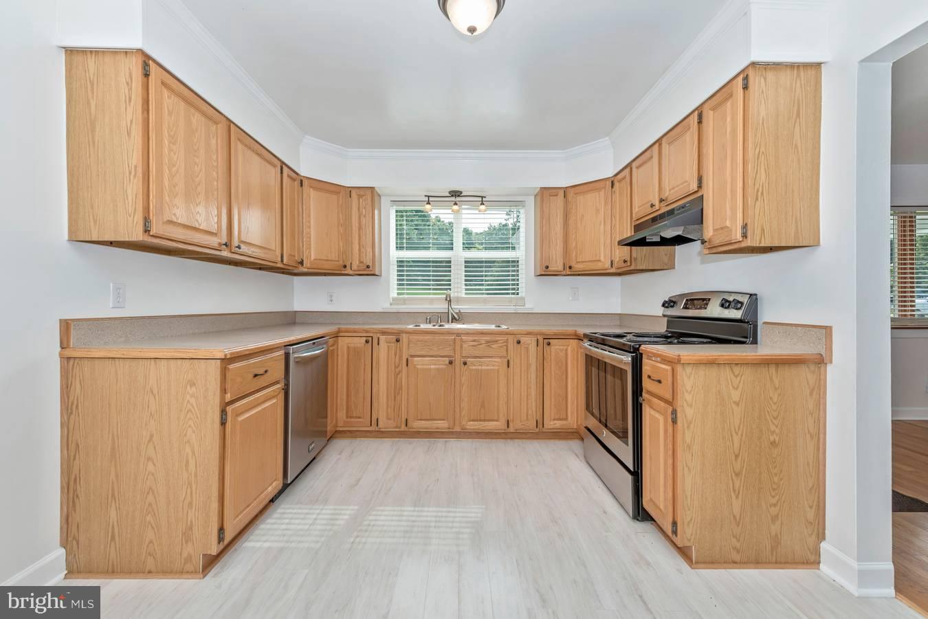 7132 Linganore Road Frederick, MD 21701 - Photo 3 of 22 Kitchen