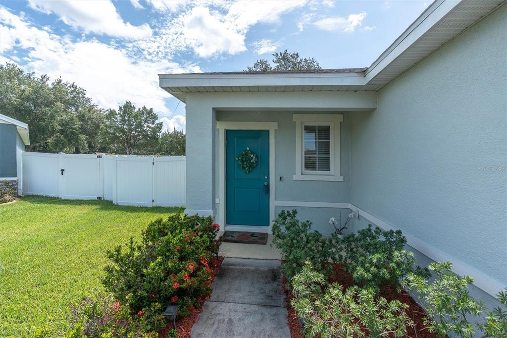 8867 Prairie Creek Drive Trinity, FL 34655 - Photo 3 of 38