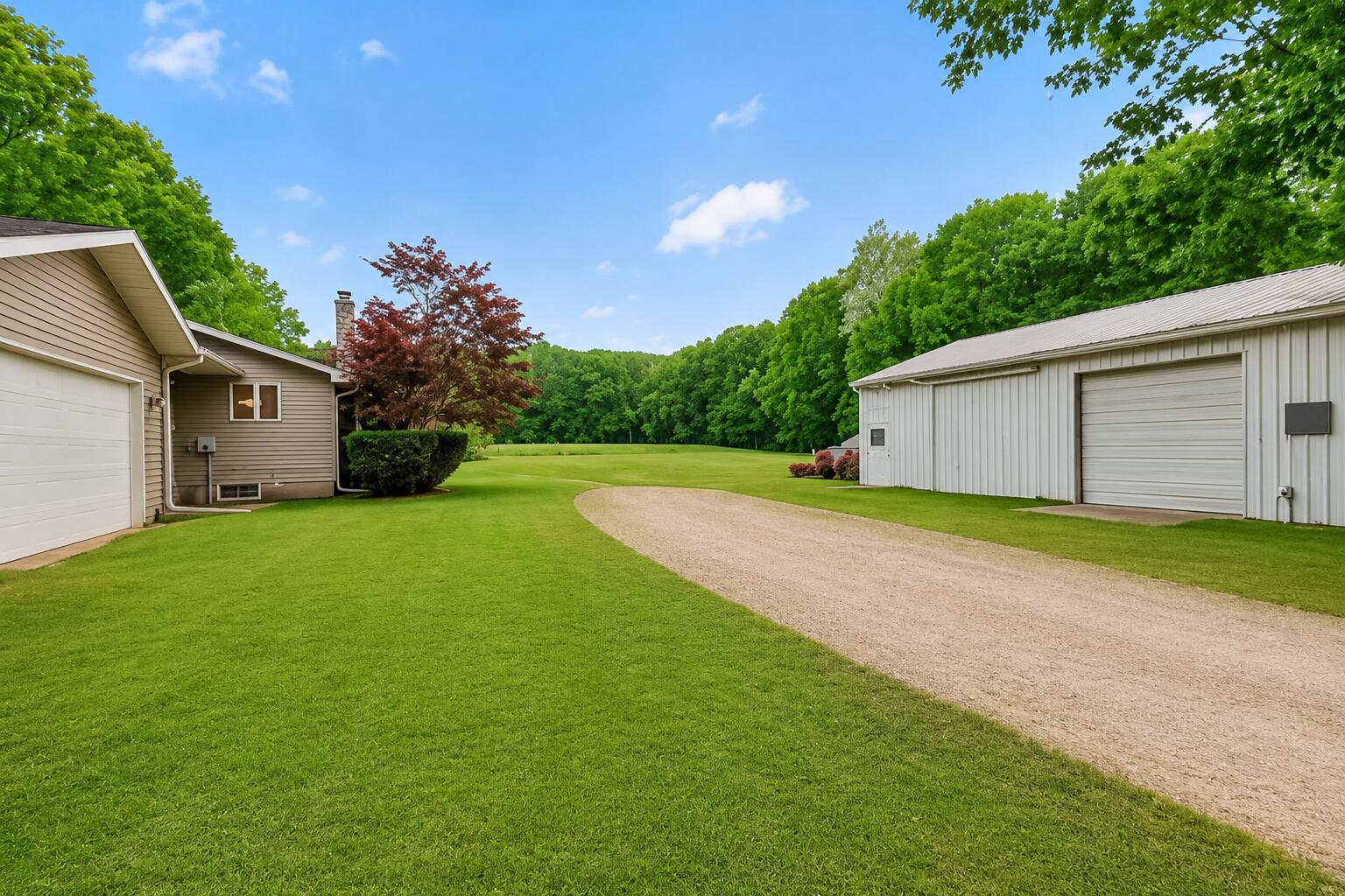 3076 Senator Road Sheridan, MI 48884 - Photo 3 of 47 93ecd926-008d-463e-8daa-831a15a3bdad
