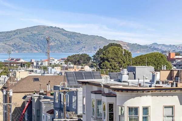 $1,099,000 | 2927 Buchanan Street, San Francisco, CA 94123