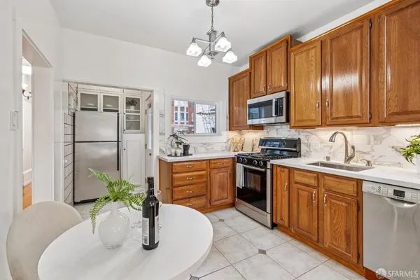 $1,099,000 | 2927 Buchanan Street, San Francisco, CA 94123