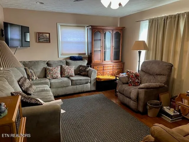 $279,900 | 140 Diamond Circle, Newport, TN 37821