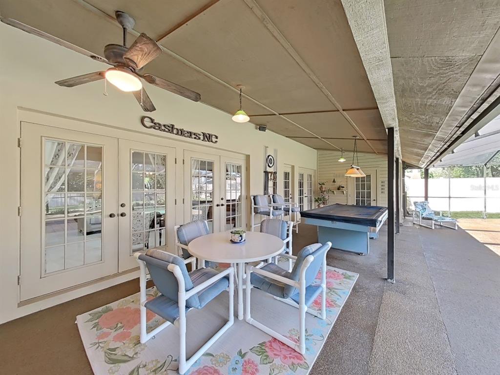 305 Running Horse Road Seffner, FL 33584 - Photo 43 of 54