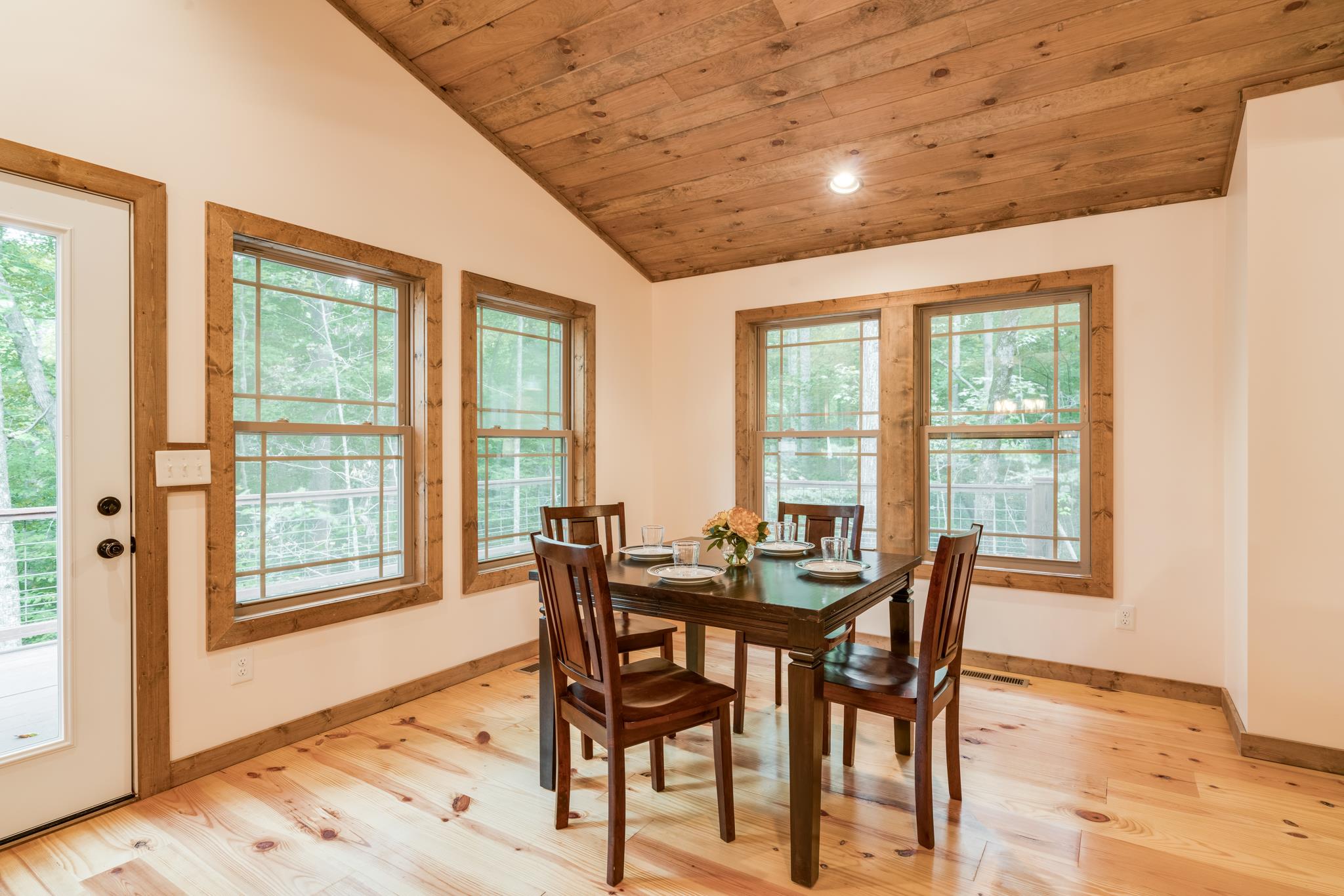 5475 Parker Branch Road Franklin, TN 37064 - Photo 11 of 29 Perfect dining area overlooking the gorgeous private backyard.