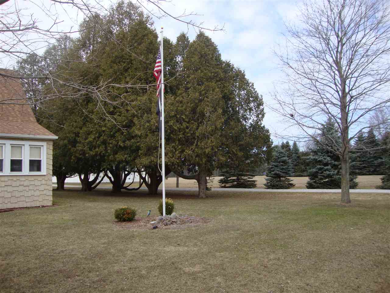 2839 Goodells Road Goodells, MI 48027 - Photo 3 of 10 31236591-2.JPG