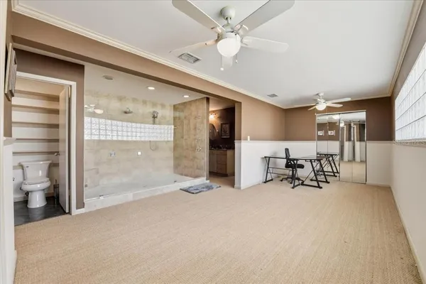 a view of backyard of the house