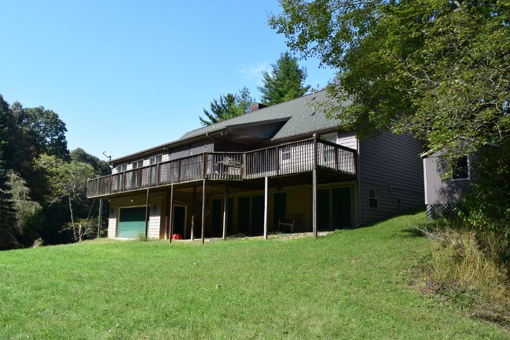 1284 Meadow Run Road Southeast Copper Hill, VA 24079 - Photo 11 of 51 DSC_0021 (1024x683)