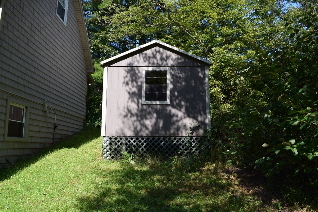 1284 Meadow Run Road Southeast Copper Hill, VA 24079 - Photo 12 of 51 DSC_0022 (1024x683)