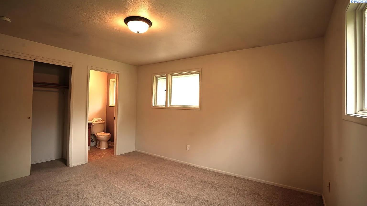 232 Northwest Timothy Street Pullman, WA 99163 - Photo 13 of 34 Gallery Image 13