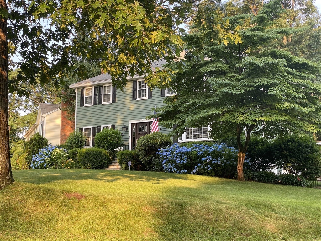 20 Emily Road Framingham, MA 01701 - Photo 1 of 42 Gallery Image 1