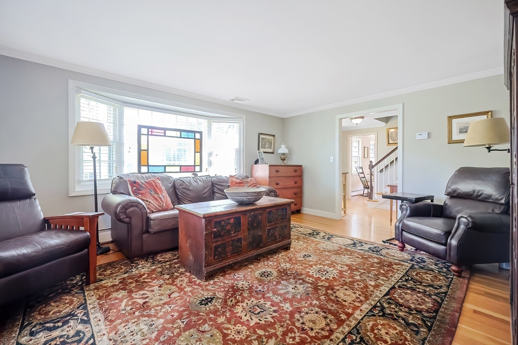 20 Emily Road Framingham, MA 01701 - Photo 11 of 42 Gallery Image 11