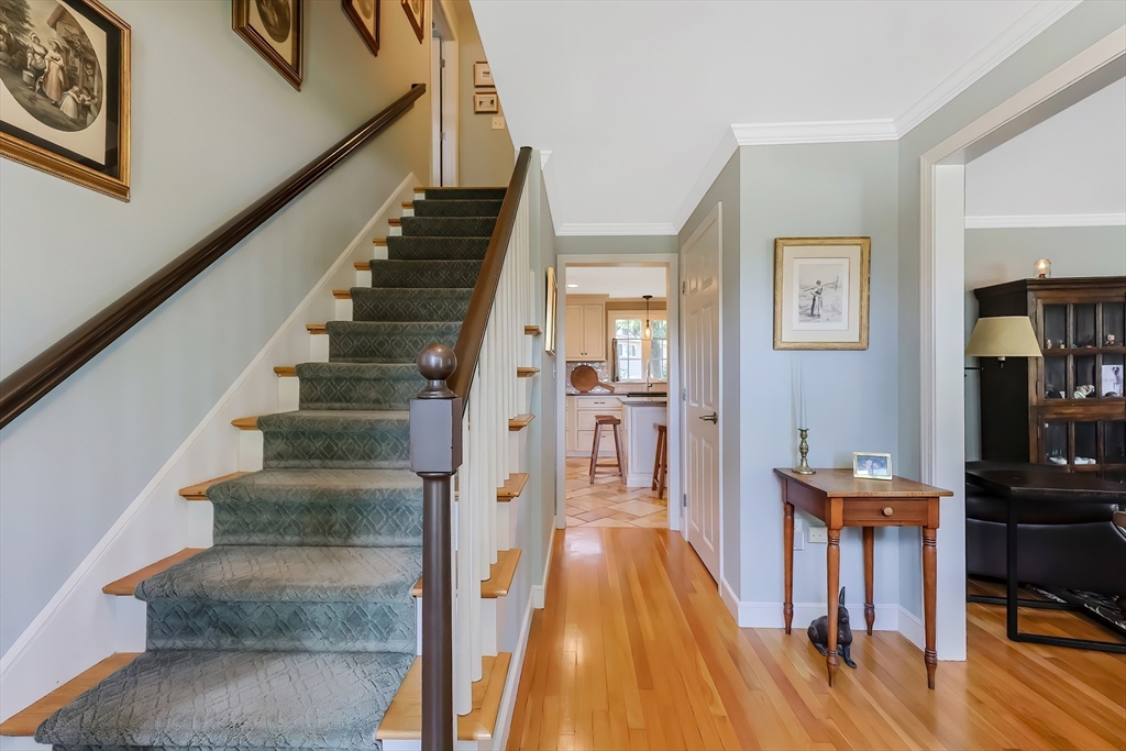 20 Emily Road Framingham, MA 01701 - Photo 8 of 42 Gallery Image 8