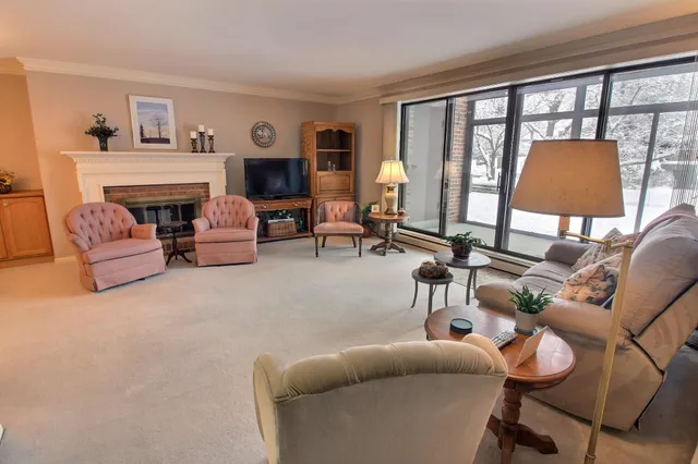 $230,000 | 6302 Mineral Point Road, Unit 116, Madison, WI 53705