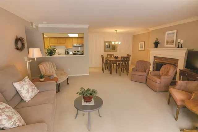 $230,000 | 6302 Mineral Point Road, Unit 116, Madison, WI 53705