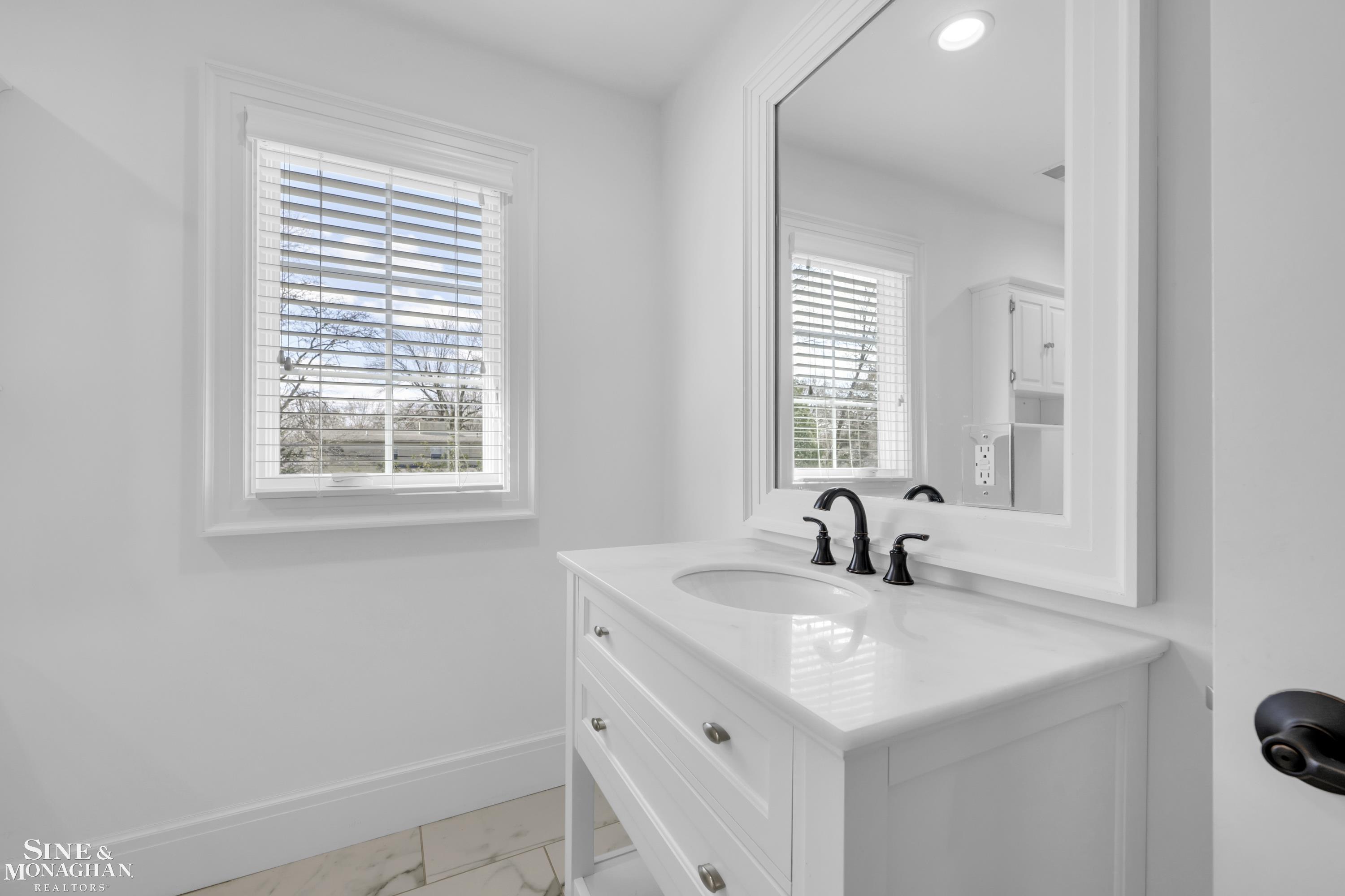 1071 North Renaud Road Grosse Pointe Woods, MI 48236 - Photo 27 of 59