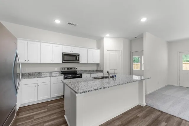 $259,990 | 3119 Diamond Vw Lane, Angleton, TX 77515