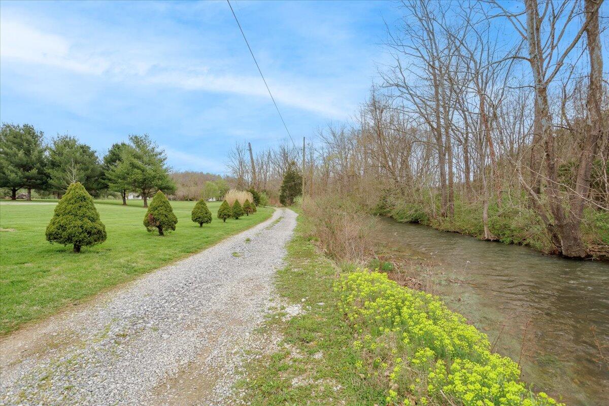 1391 Hardbarger Road Buchanan, VA 24066 - Photo 34 of 36 1391 Hardbarger Rd