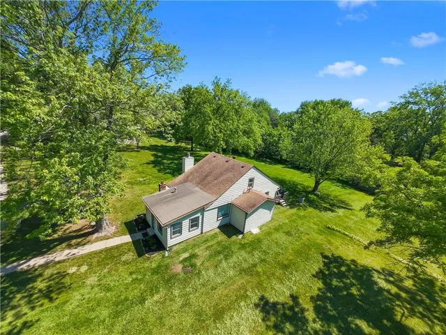 $550,000 | 1717 Northeast Luther Road, Lee's Summit, MO 64086