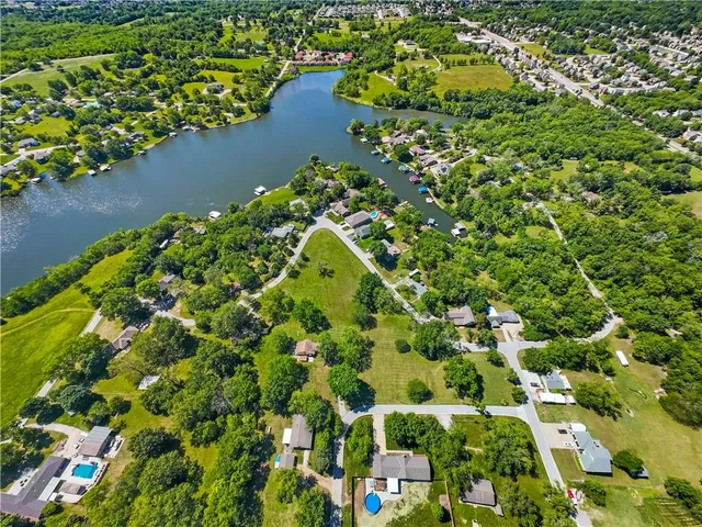 $550,000 | 1717 Northeast Luther Road, Lee's Summit, MO 64086