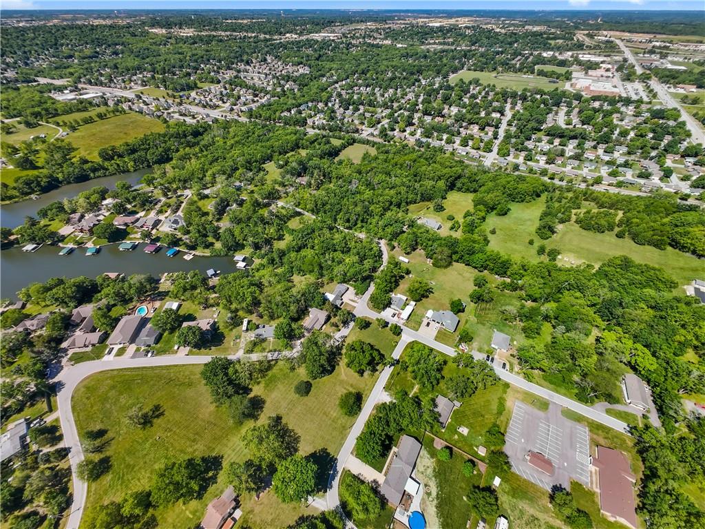 1717 Northeast Luther Road Lee's Summit, MO 64086 - Photo 4 of 22