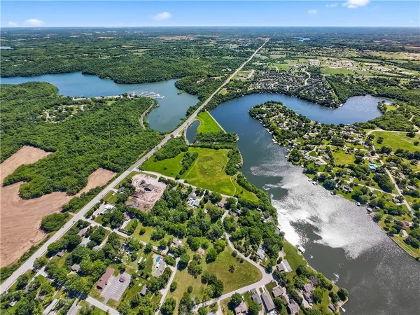 $550,000 | 1717 Northeast Luther Road, Lee's Summit, MO 64086