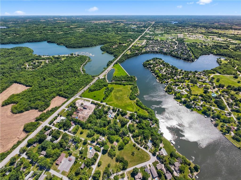 1717 Northeast Luther Road Lee's Summit, MO 64086 - Photo 7 of 22