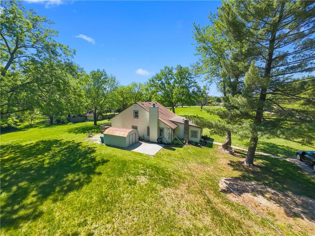 1717 Northeast Luther Road Lee's Summit, MO 64086 - Photo 8 of 22