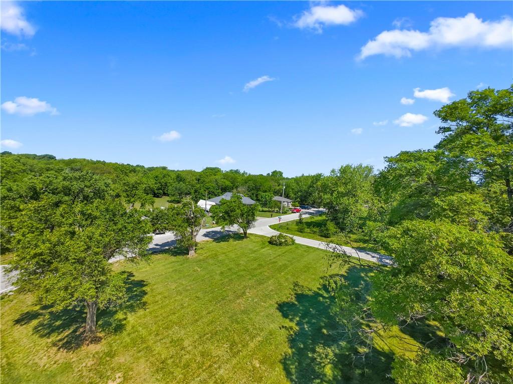 1717 Northeast Luther Road Lee's Summit, MO 64086 - Photo 10 of 22