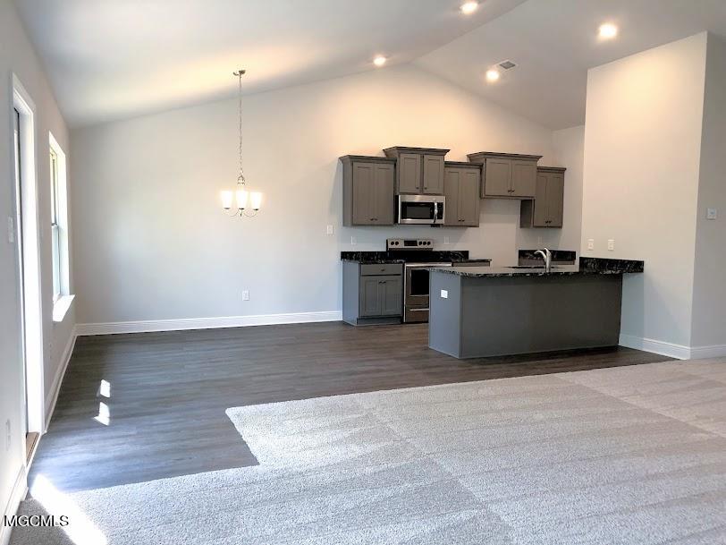 6239 Roxanne Way Biloxi, MS 39532 - Photo 4 of 21 kitchen and breakfast nook 2