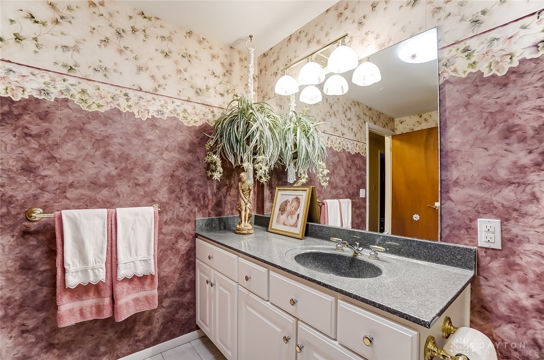 2268 East Rahn Road Kettering, OH 45440 - Photo 34 of 47 Gallery Image 34