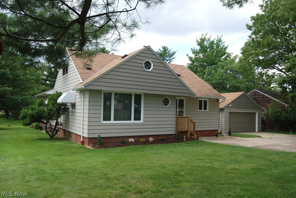 7978 Ridge Road North Royalton, OH 44133 - Photo 3 of 30 Gallery Image 3