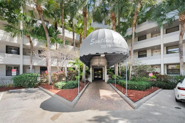 $299,000 | 2070 Homewood Boulevard, Unit 1150, Delray Beach, FL 33445