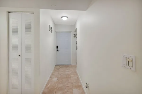 $299,000 | 2070 Homewood Boulevard, Unit 1150, Delray Beach, FL 33445