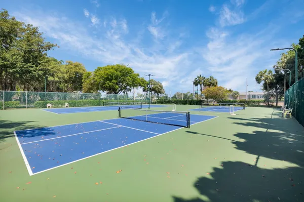 $299,000 | 2070 Homewood Boulevard, Unit 1150, Delray Beach, FL 33445