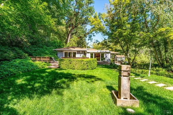 $9,000 | 850 Conn Valley Road, St. Helena, CA 94574