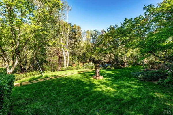 $9,000 | 850 Conn Valley Road, St. Helena, CA 94574