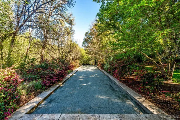 $9,000 | 850 Conn Valley Road, St. Helena, CA 94574