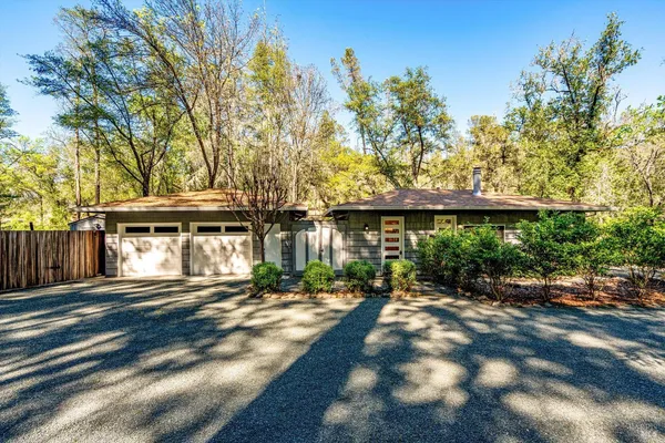 $9,000 | 850 Conn Valley Road, St. Helena, CA 94574