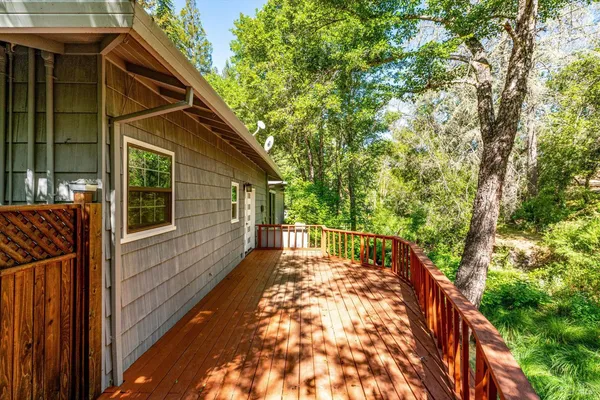 $9,000 | 850 Conn Valley Road, St. Helena, CA 94574